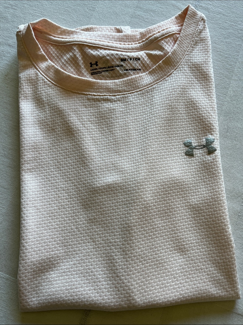 Under Armour Women’s HeatHear Amour Tee Light Pink Short Sleeve Athletic Tee S